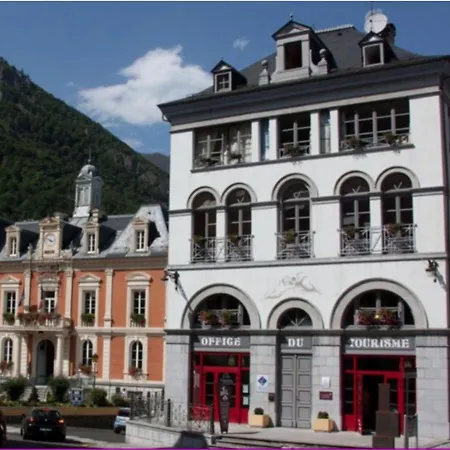 Studio Cauterets, 1 Piece, 4 Personnes - Fr-1-401-23 Appartement Cauterets